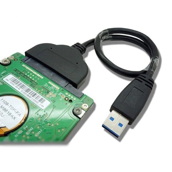 Adapteri USB3.0 2,5 SATA kiintolevylle - Gigantti verkkokauppa