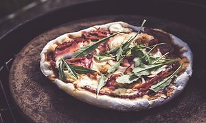 Grillissä valmistettu pizza – helppoa ja maistuvaa - Gigantti verkkokauppa